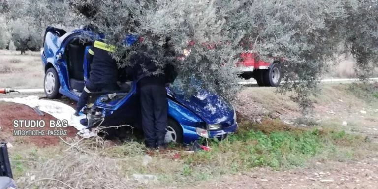 Τροχαίο με οικογένεια στην Αργολίδα – Νεκρός ο πατέρας, στο νοσοκομείο μάνα και παιδί